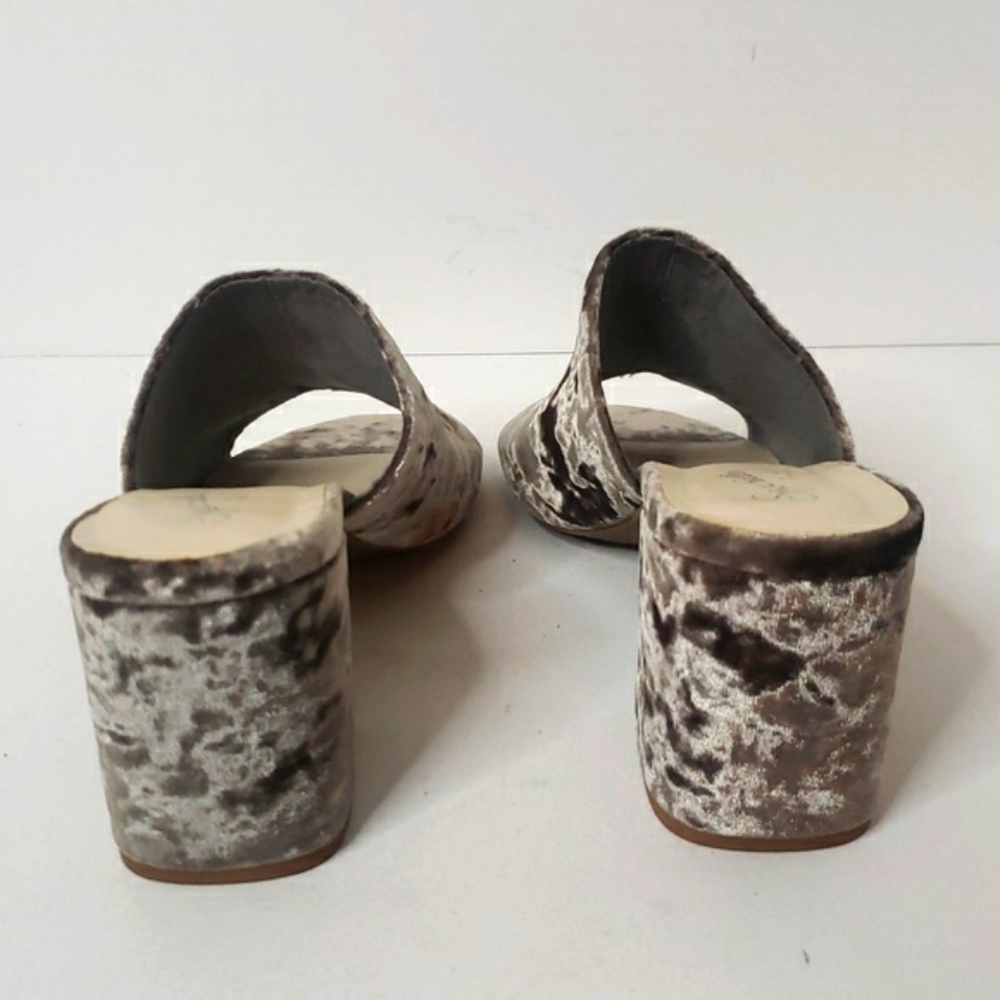 Seychelles Velvet Commute Block Heel Sandal Mules Grey Slip In Round Toe - Picture 13 of 17